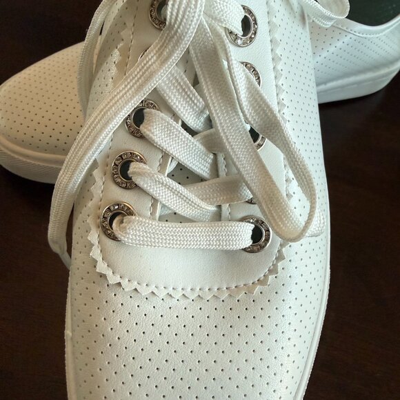 Tommy Bahama Women’s Sneakers White Leather Size 9.5 Lace Up Shoes - Picture 4 of 5
